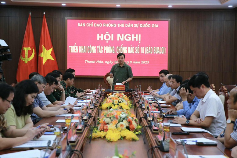 Ứng phó bão số 10 trước khi đổ bộ: Không chủ quan, biện pháp phòng ngừa càng cao càng tốt- Ảnh 4.