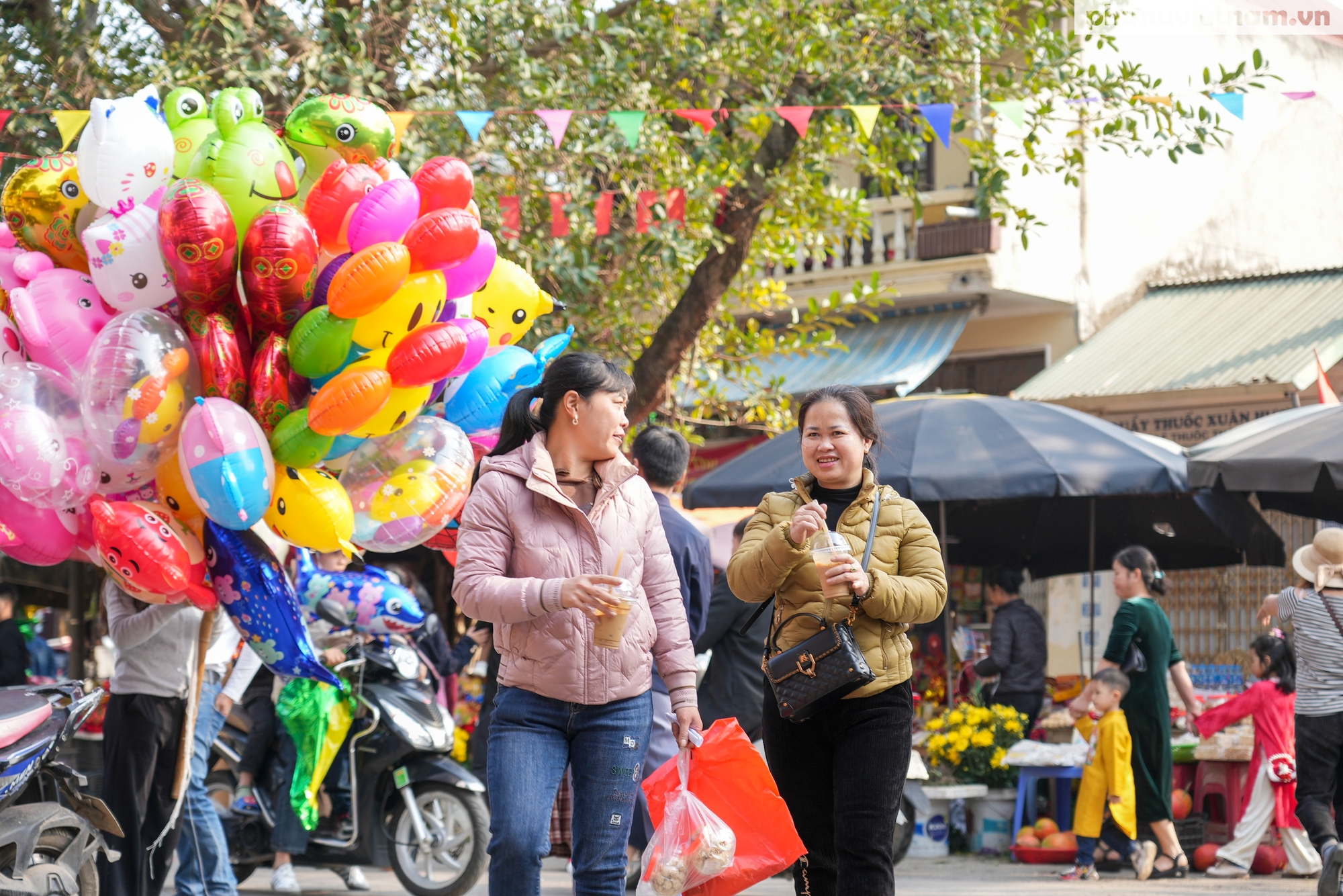 Làng cổ Đường Lâm - “bảo tàng sống” hơn 1.000 năm tuổi bước vào hành trình du lịch xanh- Ảnh 15.