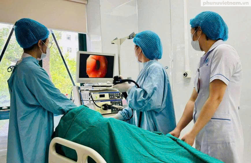 Báo động tình trạng xuất huyết tiêu hóa từ những thói quen xấu - Ảnh 2.