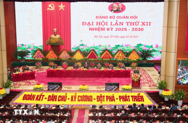 Khai mạc Đại hội Đảng bộ Quân đội lần thứ XII nhiệm kỳ 2025-2030- Ảnh 2.