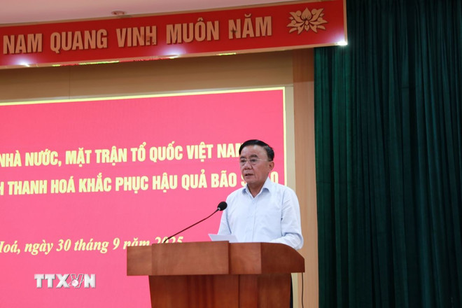 Thường trực Ban Bí thư thăm, động viên, hỗ trợ nhân dân tỉnh Thanh Hóa- Ảnh 1.