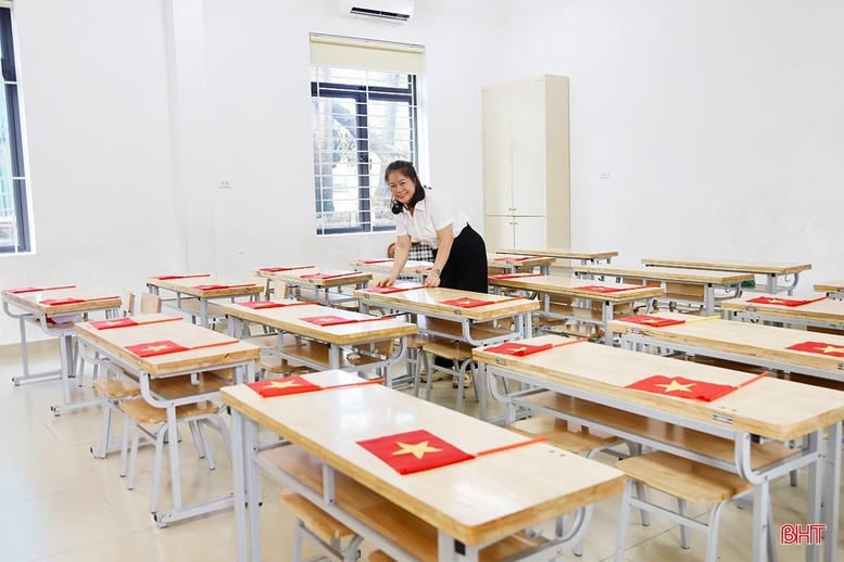 Kỷ niệm 80 năm truyền thống ngành Giáo dục và Lễ khai giảng đặc biệt- Ảnh 6. Kỷ niệm 80 năm truyền thống ngành Giáo dục và Lễ khai giảng đặc biệt- Ảnh 6.