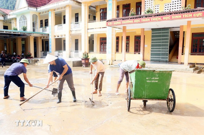 Kỷ niệm 80 năm truyền thống ngành Giáo dục và Lễ khai giảng đặc biệt- Ảnh 4. Kỷ niệm 80 năm truyền thống ngành Giáo dục và Lễ khai giảng đặc biệt- Ảnh 4.