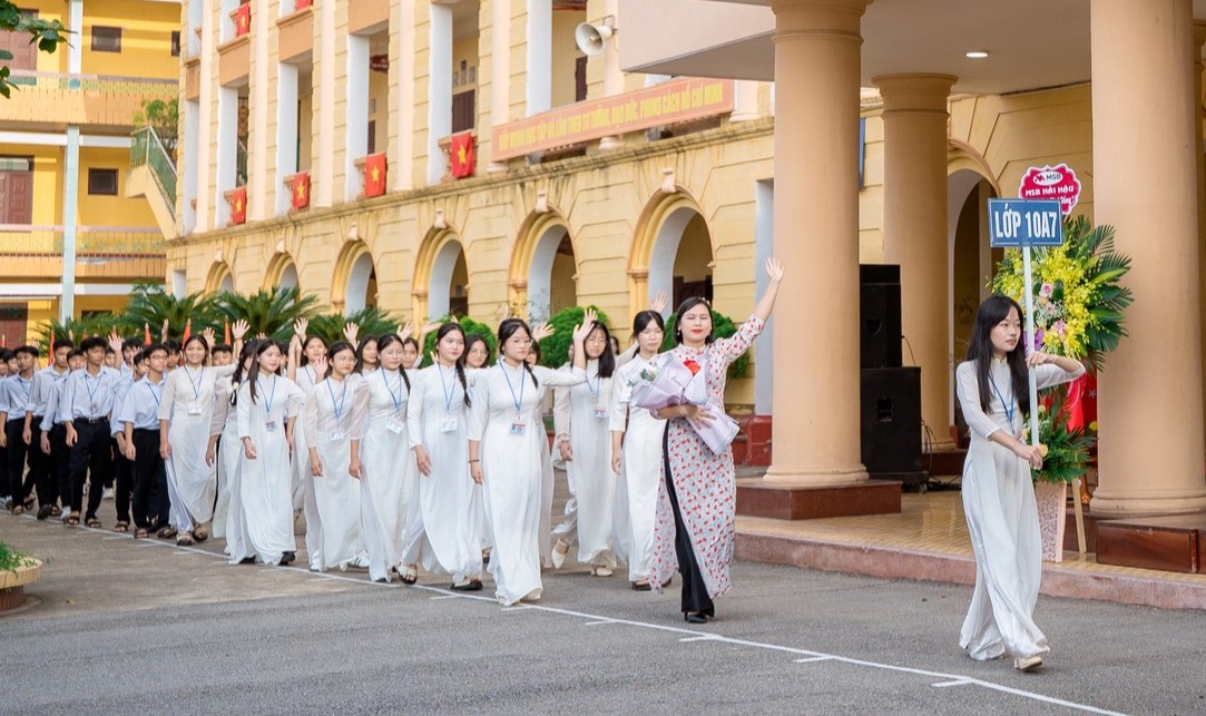 Hướng dẫn triển khai xét tặng danh hiệu Nhà giáo Nhân dân, Nhà giáo Ưu tú lần thứ 17 - năm 2026- Ảnh 2. Hướng dẫn triển khai xét tặng danh hiệu Nhà giáo Nhân dân, Nhà giáo Ưu tú lần thứ 17 - năm 2026- Ảnh 2.