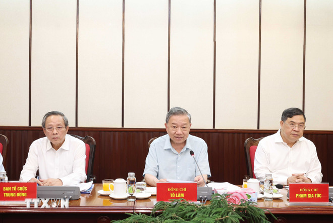 Tổng Bí thư Tô Lâm chủ trì cuộc họp về triển khai Nghị quyết số 71- Ảnh 1. Tổng Bí thư Tô Lâm chủ trì cuộc họp về triển khai Nghị quyết số 71- Ảnh 1.