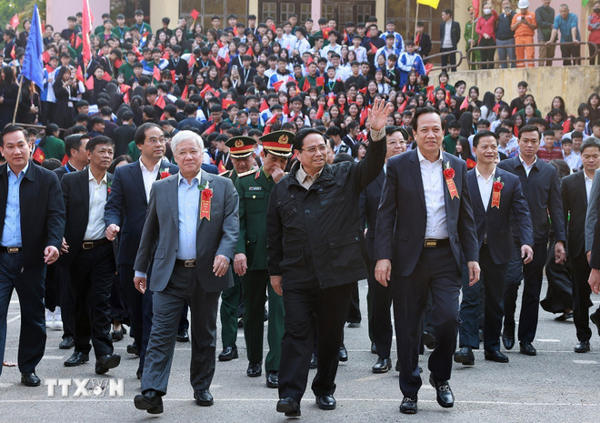 Thủ tướng dự Lễ khởi công Dự án đầu tư cơ sở vật chất cho trường phổ thông vùng cao Việt Bắc- Ảnh 2.