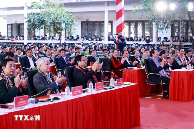 Thủ tướng dự Lễ khởi công Dự án đầu tư cơ sở vật chất cho trường phổ thông vùng cao Việt Bắc- Ảnh 4.