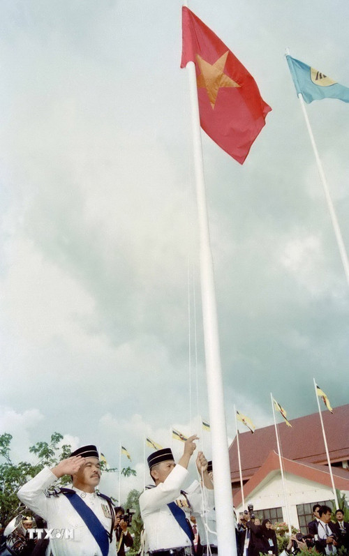 Đại hội VII của Đảng: Đưa đất nước đi theo con đường đổi mới- Ảnh 3.