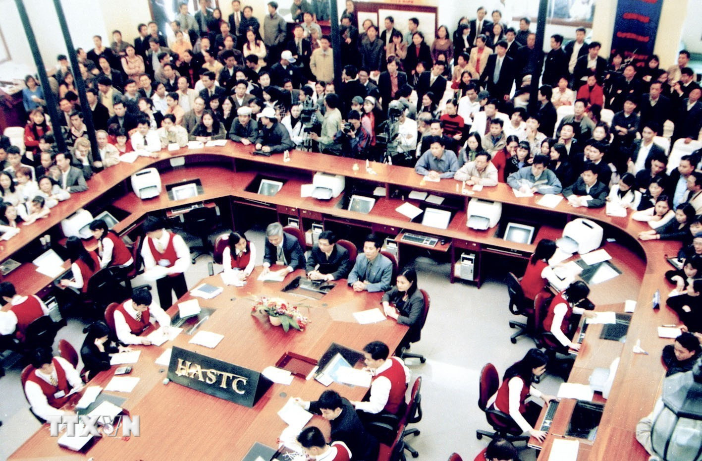 Đại hội IX của Đảng: Mở đường tiến vào thế kỷ mới, thiên niên kỷ mới- Ảnh 3.