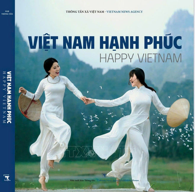 Nhà xuất bản Thông tấn ra mắt 3 cuốn sách ảnh chào mừng Đại hội XIV của Đảng- Ảnh 1.