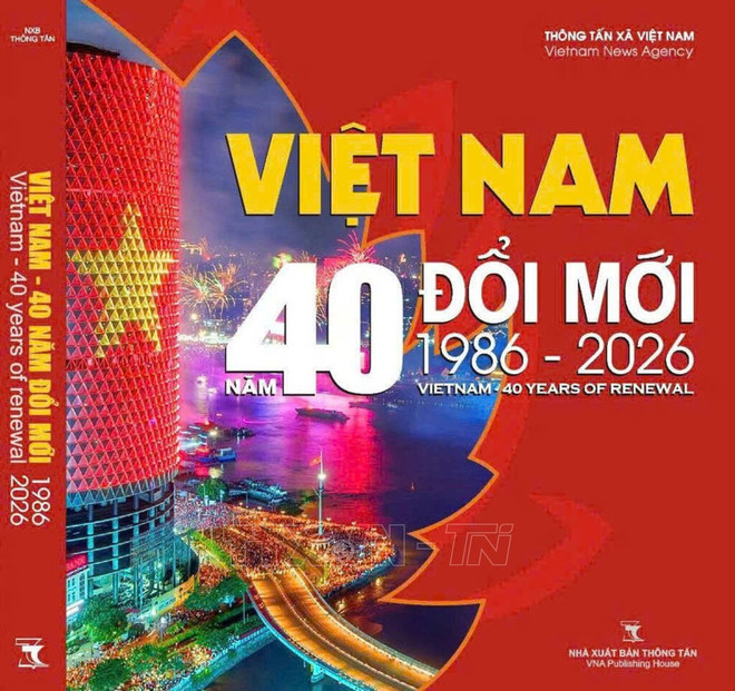 Nhà xuất bản Thông tấn ra mắt 3 cuốn sách ảnh chào mừng Đại hội XIV của Đảng- Ảnh 2.