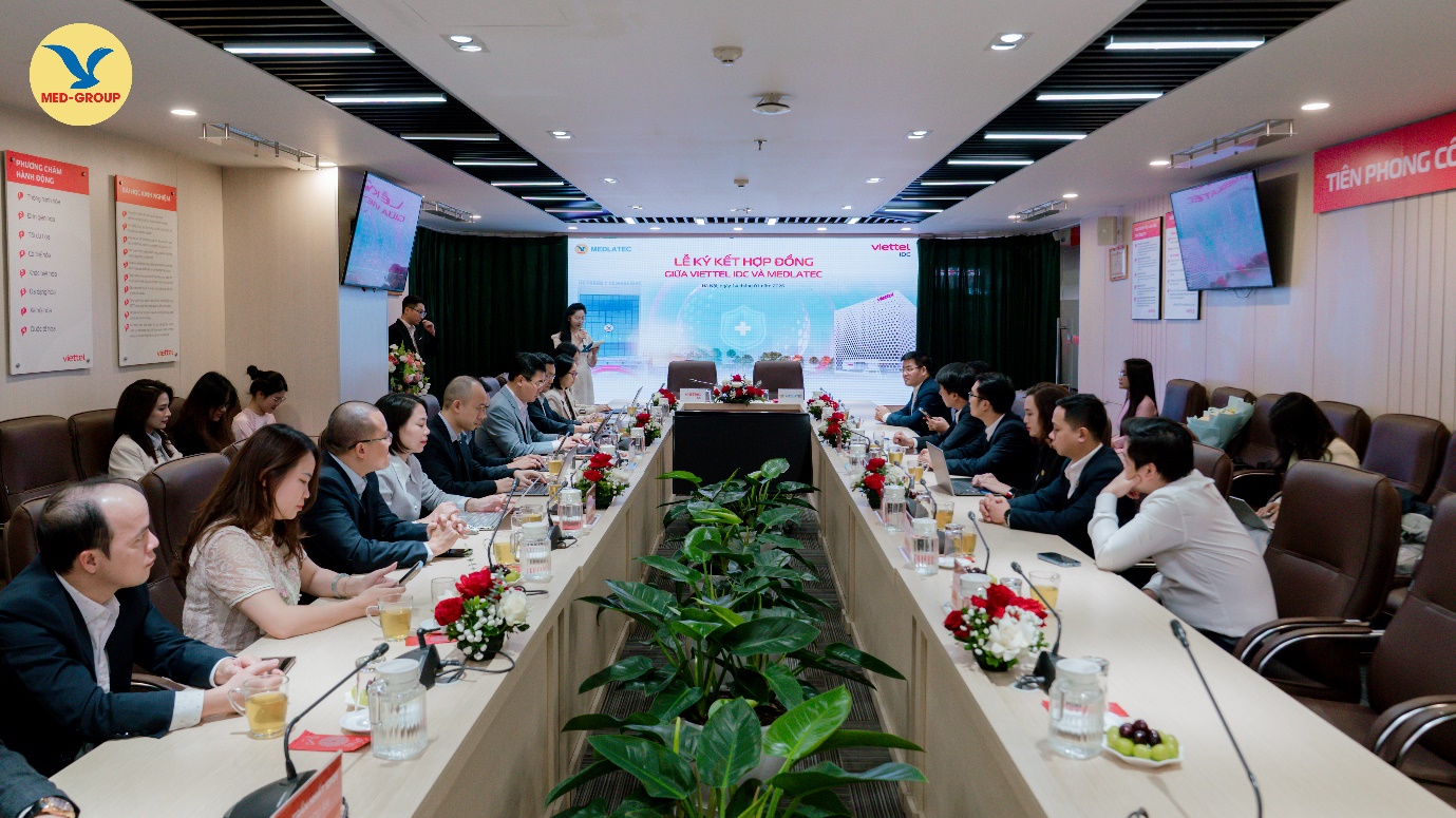 MEDLATEC Group và Viettel IDC ký kết hợp tác chiến lược: Thiết lập “lá chắn số” bảo vệ tuyệt đối dữ liệu người bệnh- Ảnh 1. MEDLATEC Group và Viettel IDC ký kết hợp tác chiến lược: Thiết lập “lá chắn số” bảo vệ tuyệt đối dữ liệu người bệnh- Ảnh 1.