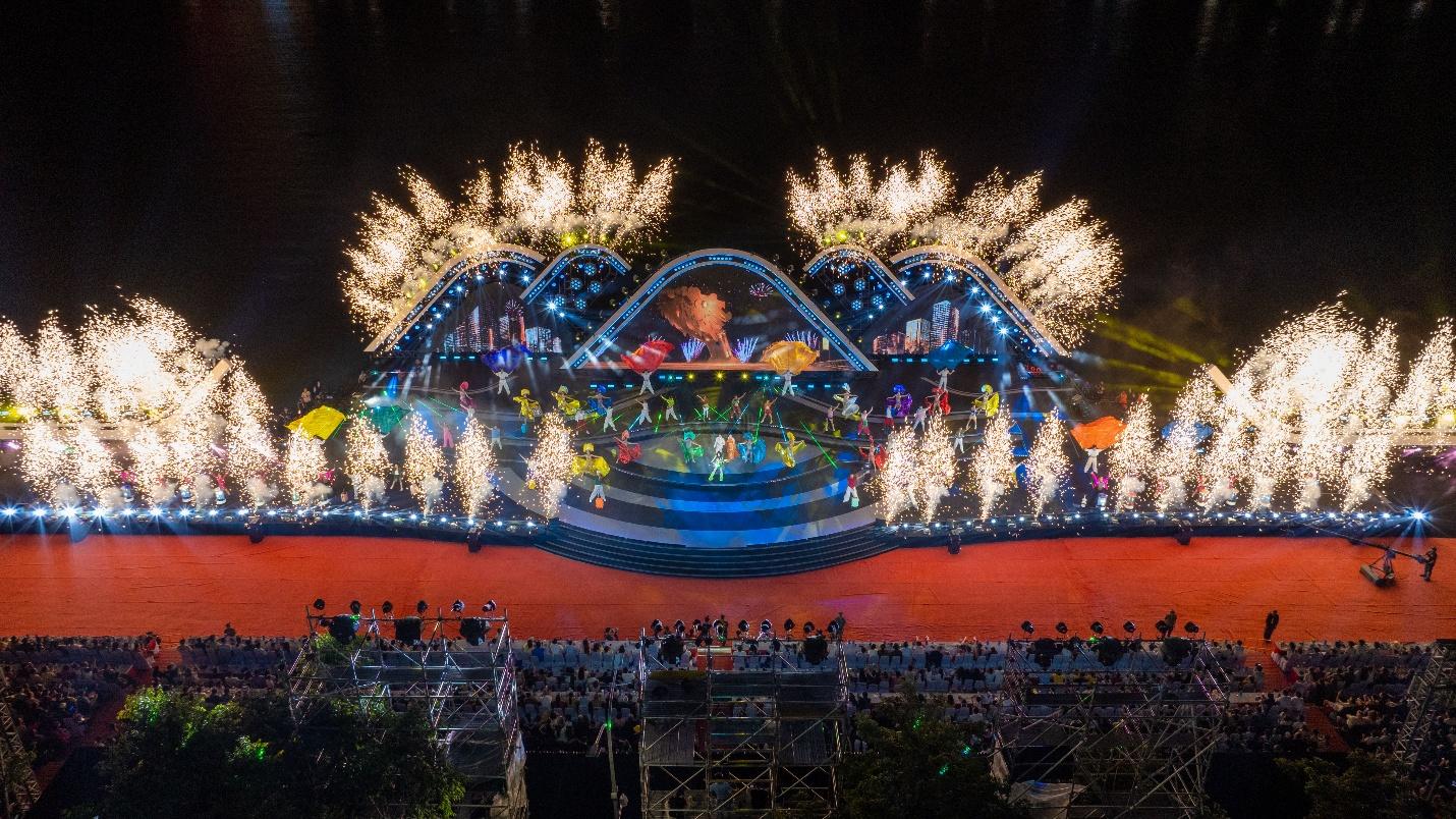 Sun Group tài trợ chương trình bắn pháo hoa lớn nhất từ trước đến nay tại Hà Nội- Ảnh 4.