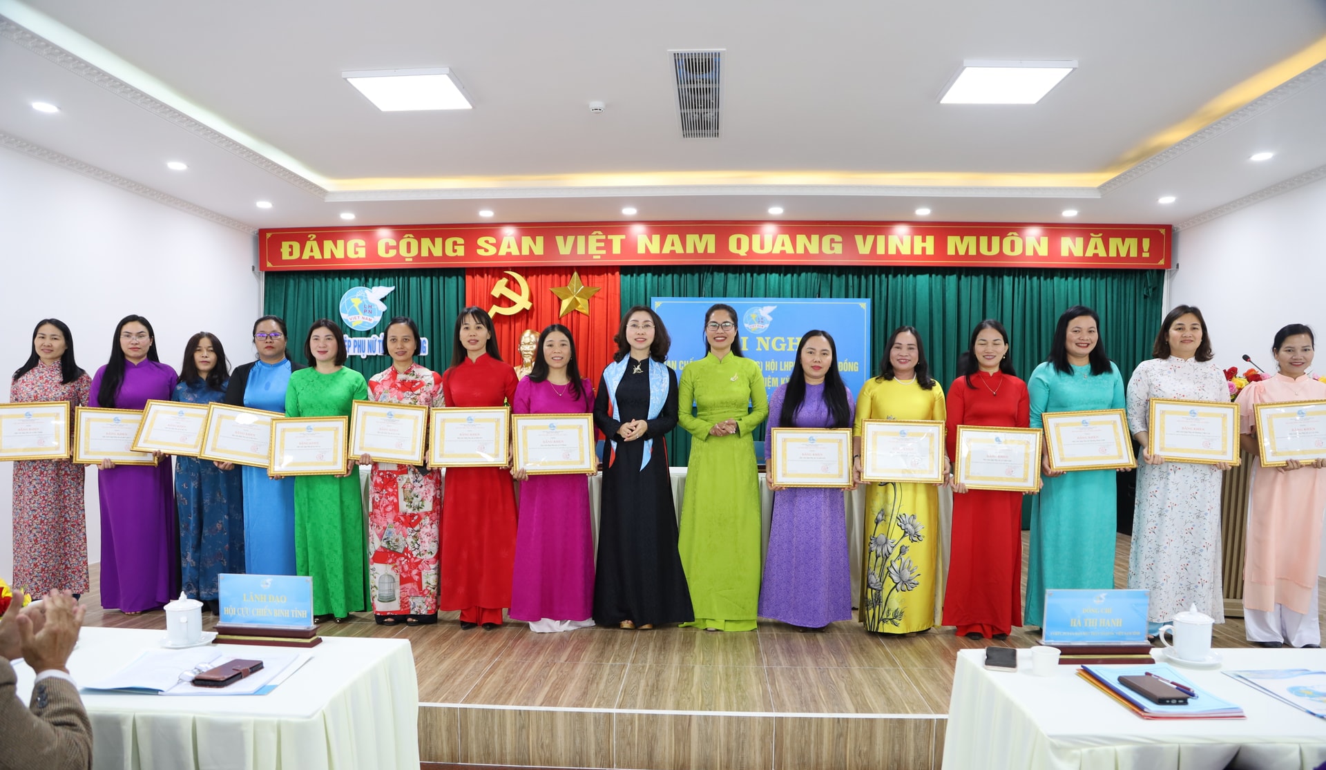 Phụ nữ Lâm Đồng phát huy vai trò, vị thế trong thời đại mới- Ảnh 7.