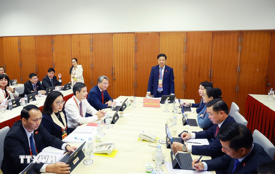 Đại hội XIV của Đảng: Đại biểu làm việc tại Đoàn, thảo luận các văn kiện Đại hội- Ảnh 6.