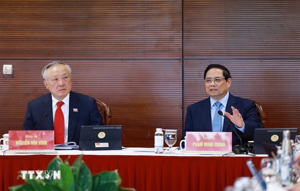 Đại hội XIV của Đảng: Đại biểu làm việc tại Đoàn, thảo luận các văn kiện Đại hội- Ảnh 2.