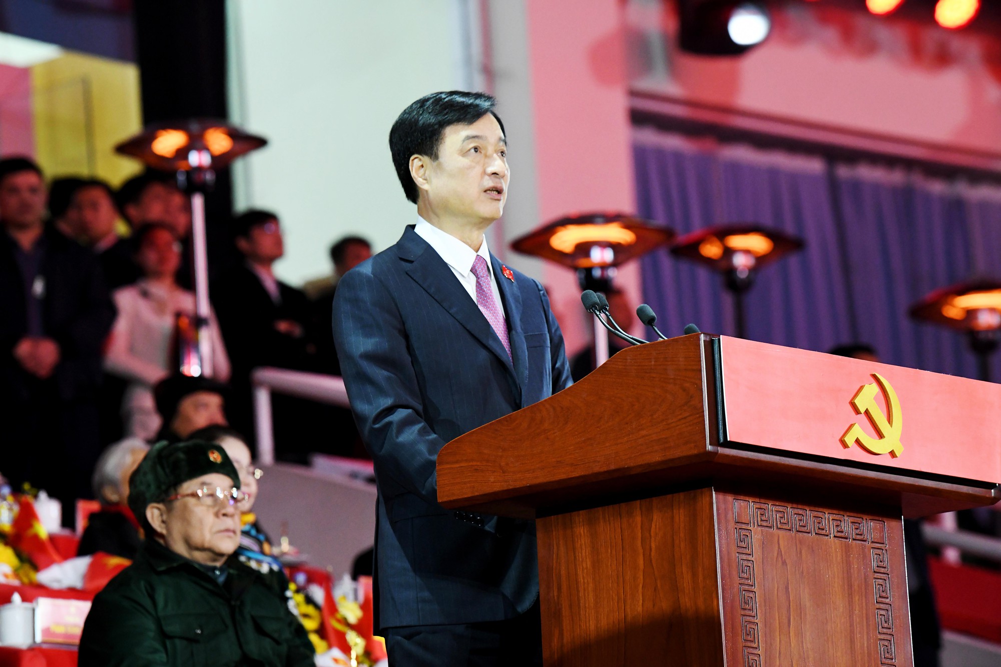 Tổng Bí thư Tô Lâm và lãnh đạo Đảng, Nhà nước dự Chương trình nghệ thuật đặc biệt "Dưới lá cờ vẻ vang của Đảng"- Ảnh 4.