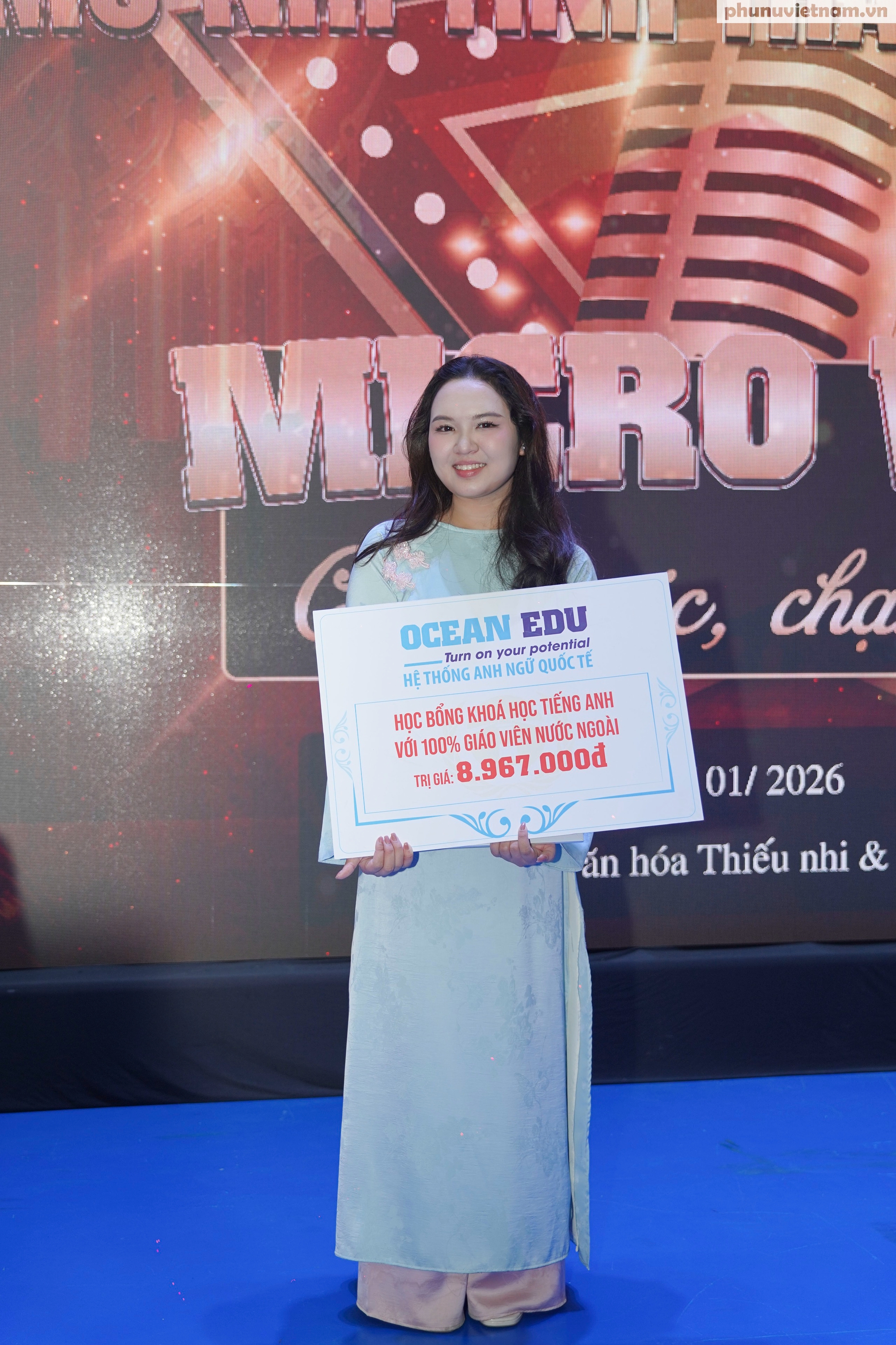 Chung kết "MC Nhí - Micro Vàng": Màn tranh tài sôi động "Chạm mic, chạm ước mơ" của 30 thí sinh- Ảnh 24. Chung kết "MC Nhí - Micro Vàng": Màn tranh tài sôi động "Chạm mic, chạm ước mơ" của 30 thí sinh- Ảnh 24.