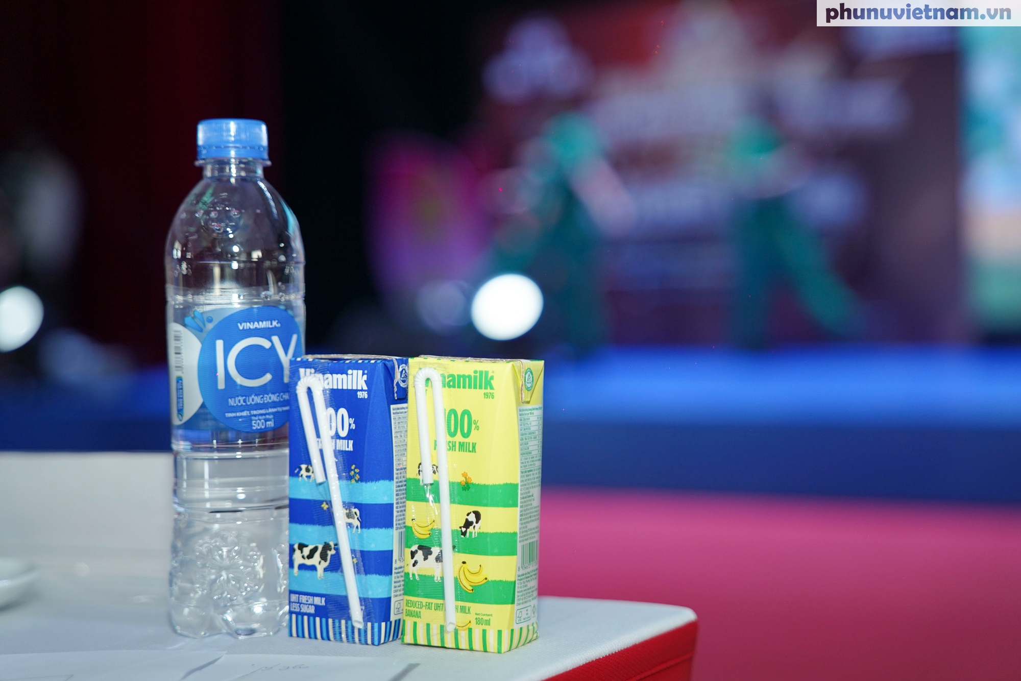 Vinamilk "tiếp năng lượng" cho hàng trăm thí sinh, khán giả tại Chung kết "MC Nhí - Micro Vàng"- Ảnh 12.