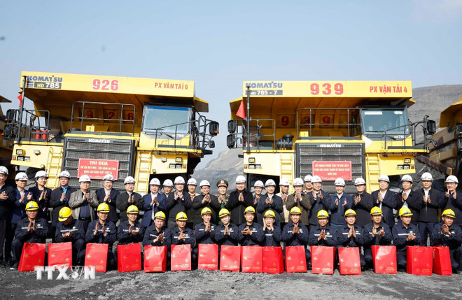 Ngành than phải gắn tăng năng suất với tăng thu nhập, cải thiện đời sống công nhân- Ảnh 3.