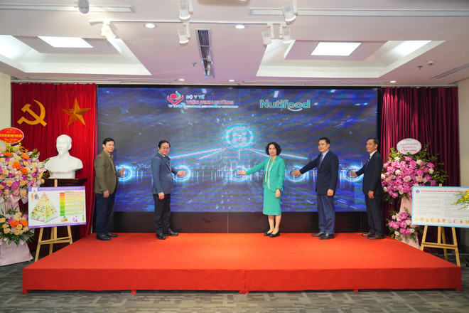 Chính thức vận hành Cổng thông tin Dinh dưỡng và sức khỏe cộng đồng- Ảnh 1.