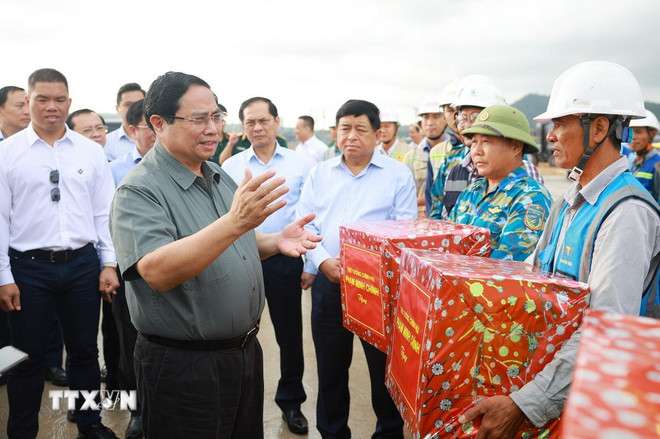 Thủ tướng đôn đốc, thúc đẩy thực hiện các dự án phục vụ Hội nghị APEC 2027- Ảnh 1.