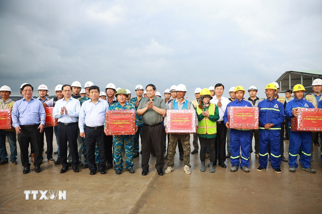 Thủ tướng đôn đốc, thúc đẩy thực hiện các dự án phục vụ Hội nghị APEC 2027- Ảnh 2.