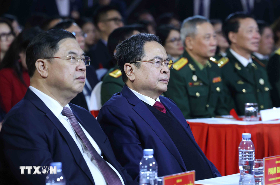 Lãnh đạo Đảng, Nhà nước dự cầu truyền hình Kỷ niệm 85 năm Ngày Bác Hồ về nước- Ảnh 8.