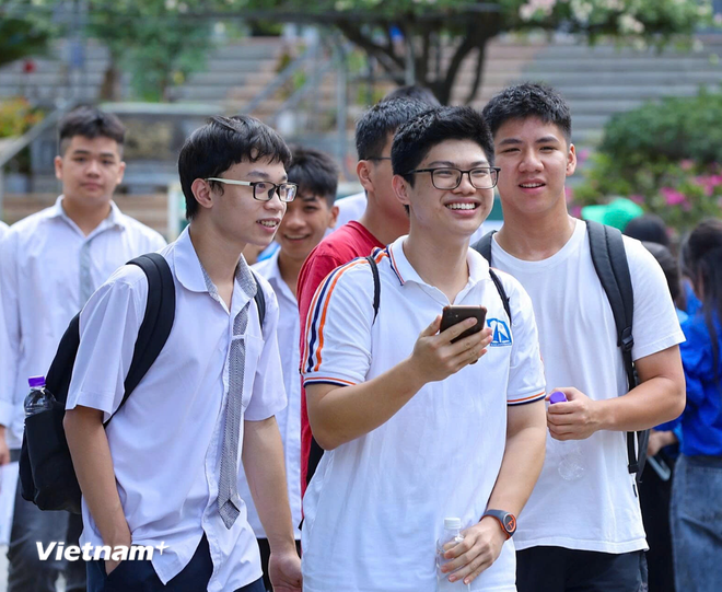 Bộ Giáo dục và Đào tạo lý giải loạt điểm mới trong dự thảo quy chế tuyển sinh đại học năm 2026- Ảnh 1.