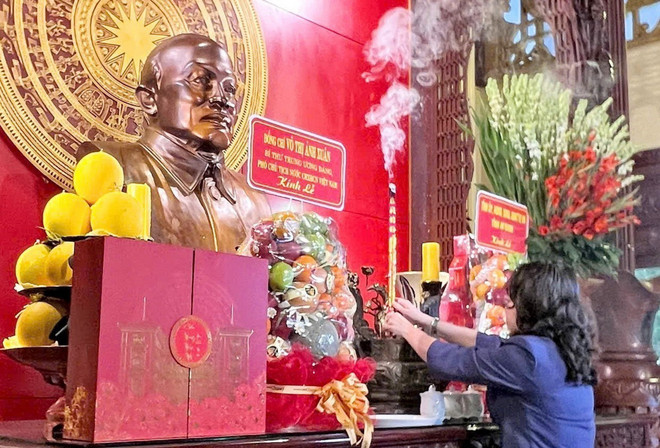 Phó Chủ tịch nước Võ Thị Ánh Xuân thăm, tặng quà và chúc Tết tại An Giang- Ảnh 4.