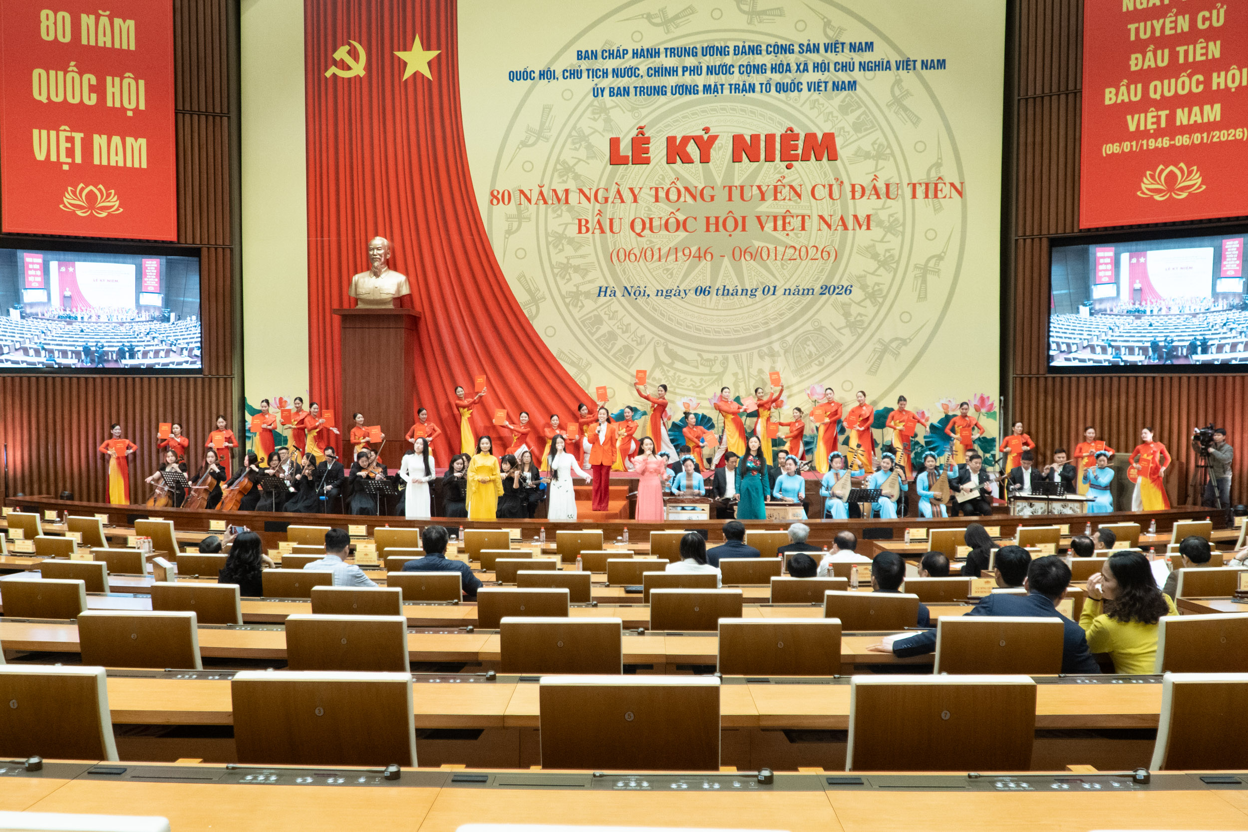 Đảm bảo trang trọng, tạo dấu ấn sâu sắc Lễ kỷ niệm 80 năm Ngày Tổng tuyển cử đầu tiên bầu Quốc hội Việt Nam - Ảnh 5. Đảm bảo trang trọng, tạo dấu ấn sâu sắc Lễ kỷ niệm 80 năm Ngày Tổng tuyển cử đầu tiên bầu Quốc hội Việt Nam - Ảnh 5.