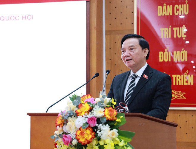 Ra mắt cuốn sách quý tái hiện hành trình 80 năm của Quốc hội Việt Nam- Ảnh 3.