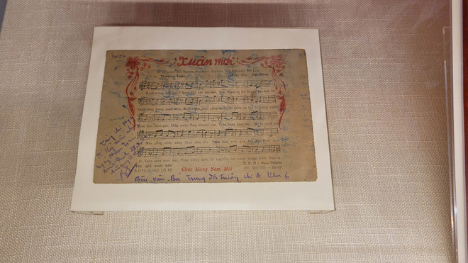 Trưng bày loạt hiện vật quý về những mùa Xuân lịch sử của dân tộc- Ảnh 4.