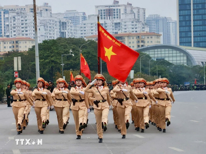 Bảo đảm trật tự giao thông phục vụ sơ duyệt, diễn tập bảo vệ Đại hội Đảng XIV- Ảnh 2.