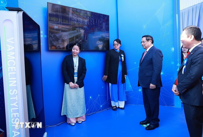 Thủ tướng: Tổng Công ty May 10 phải trở thành tập đoàn thời trang quốc tế- Ảnh 1.