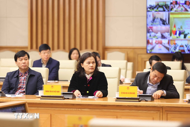 Chống buôn lậu, hàng giả là nhiệm vụ trọng tâm, liên tục, không ngừng nghỉ- Ảnh 3.