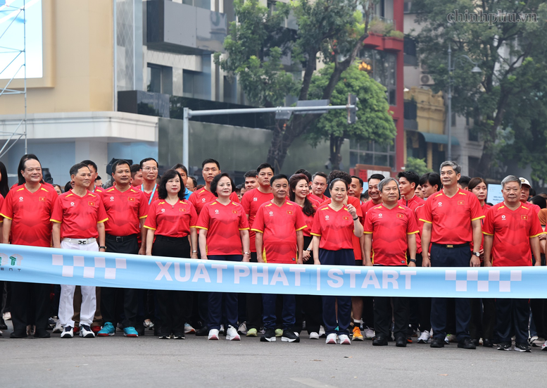 Toàn dân luyện tập thể thao vì sức khỏe nhân dân, vì một Việt Nam khỏe mạnh và cường thịnh- Ảnh 4.