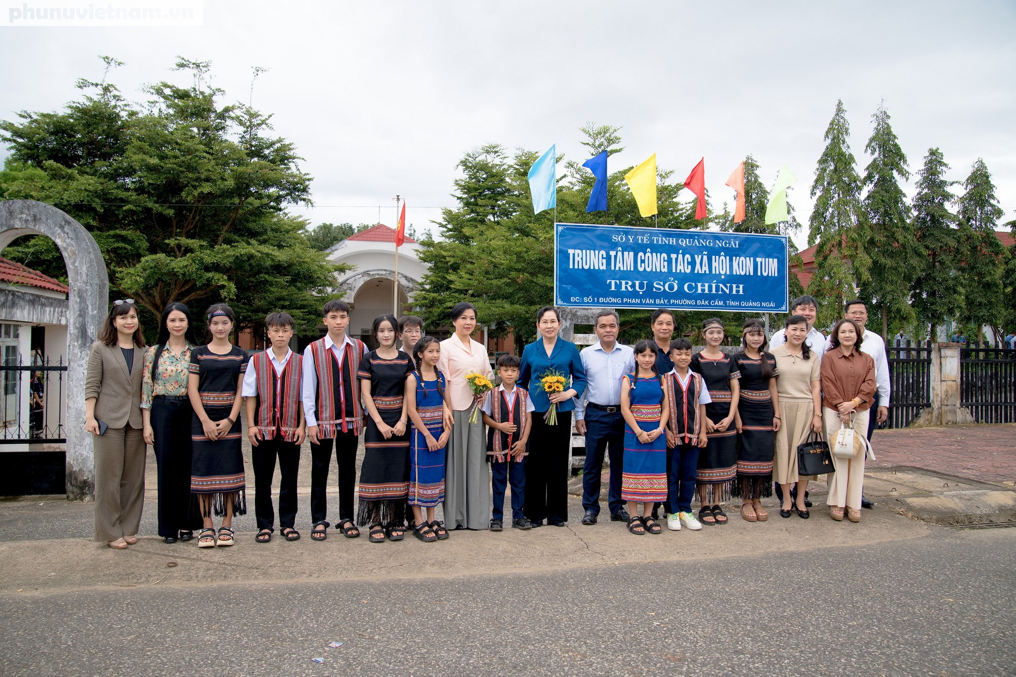 Nắng ấm nơi “mái nhà chung” Quảng Ngãi- Ảnh 1.