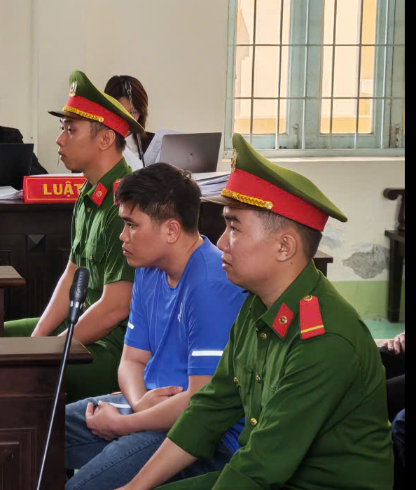 Hình ảnh phiên toà xét xử tài xế gây tai nạn giao thông khiến nữ sinh 14 tuổi tử vong - Ảnh 4.