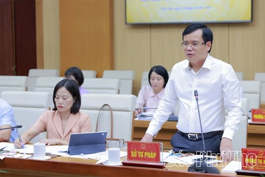 Nâng cao nhận thức pháp luật, tạo môi trường xã hội lành mạnh phục vụ phát triển kinh tế - xã hội- Ảnh 2.