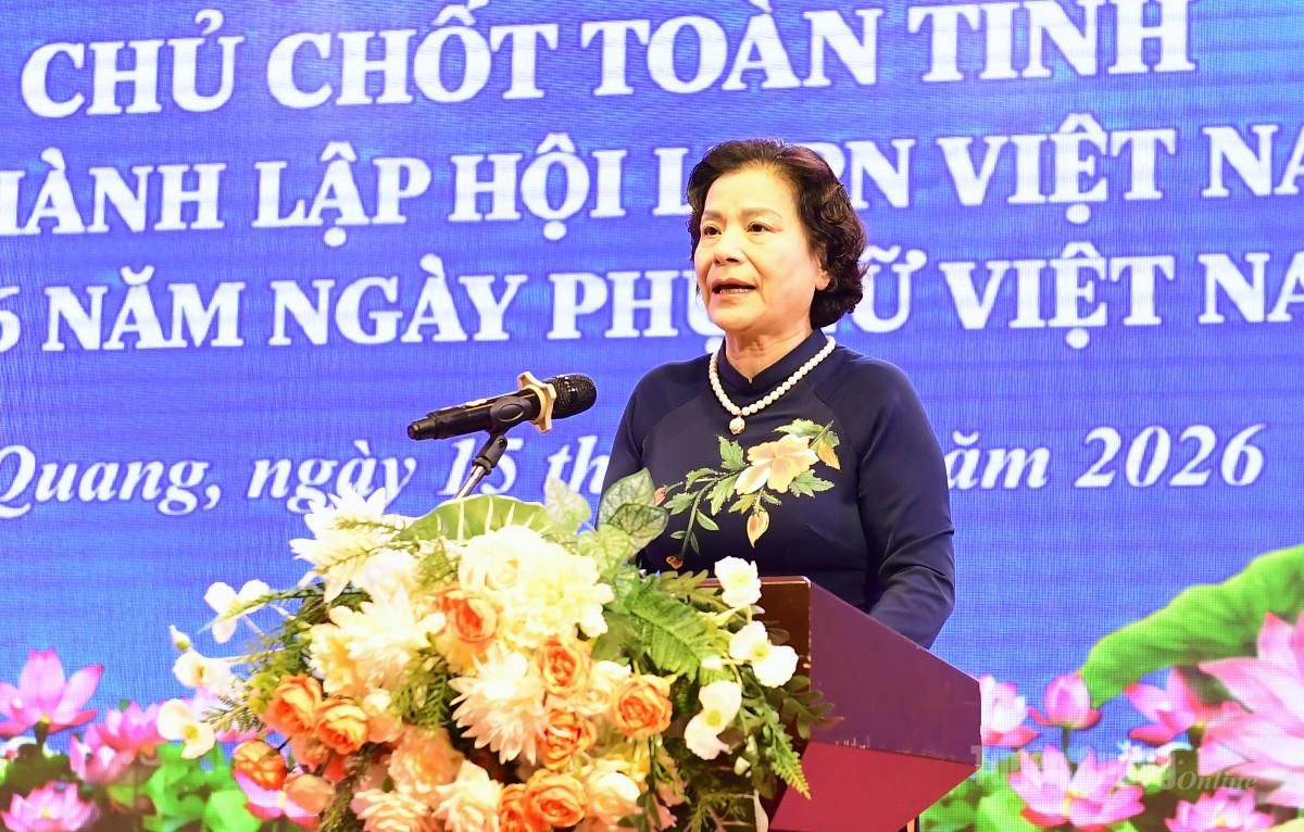 Tuyên Quang: Gặp mặt tôn vinh cán bộ nữ lãnh đạo chủ chốt nhân Ngày Phụ nữ Việt Nam 20/10- Ảnh 4.
