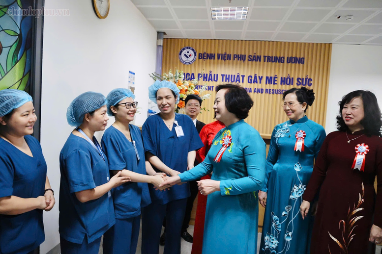 Phó Thủ tướng Phạm Thị Thanh Trà: Đưa Bệnh viện Phụ sản Trung ương Cơ sở 2 vươn tầm khu vực- Ảnh 5.