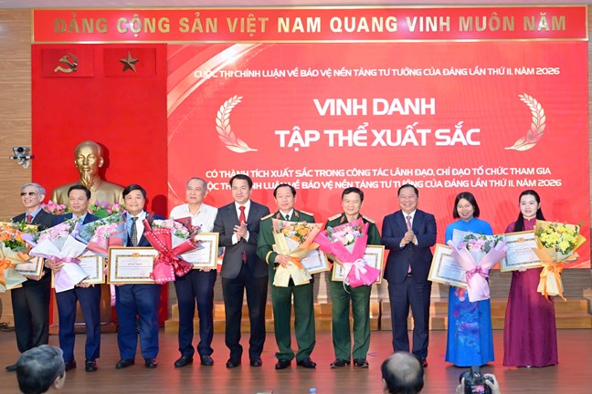 Báo Phụ nữ Việt Nam đoạt giải Cuộc thi chính luận về bảo vệ nền tảng tư tưởng của Đảng 2026- Ảnh 3.