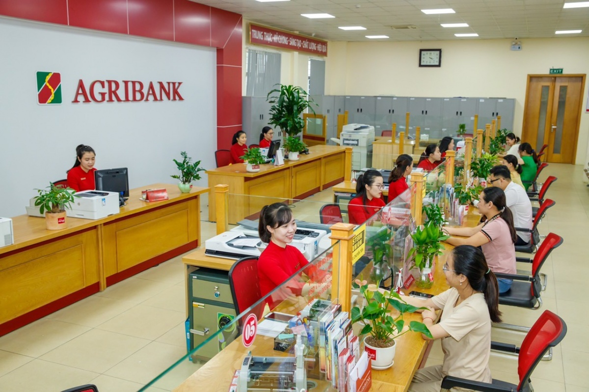 Agribank triển khai giảm lãi suất cho vay tới 2,0%/năm, hỗ trợ người dân và doanh nghiệp - Ảnh 1.