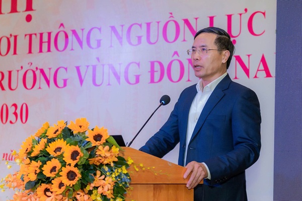 NHNN chỉ đạo giảm lãi vay 1,5-2%: Ai được hưởng lợi, vốn bất động sản đi về đâu? - Ảnh 1.