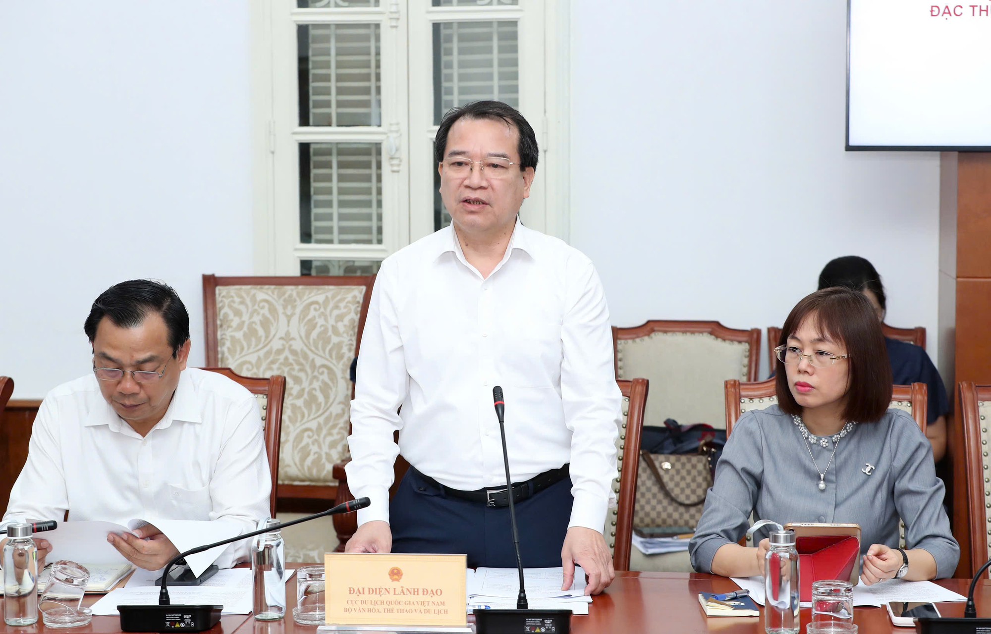 Tháo gỡ điểm nghẽn, khơi thông nguồn lực và tạo động lực mới cho ngành du lịch phát triển- Ảnh 3.