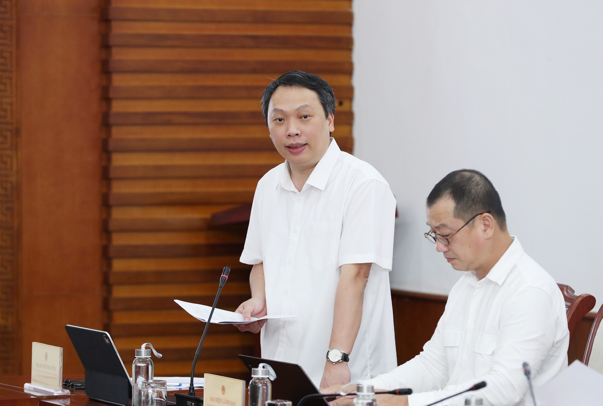 Tháo gỡ điểm nghẽn, khơi thông nguồn lực và tạo động lực mới cho ngành du lịch phát triển- Ảnh 2.