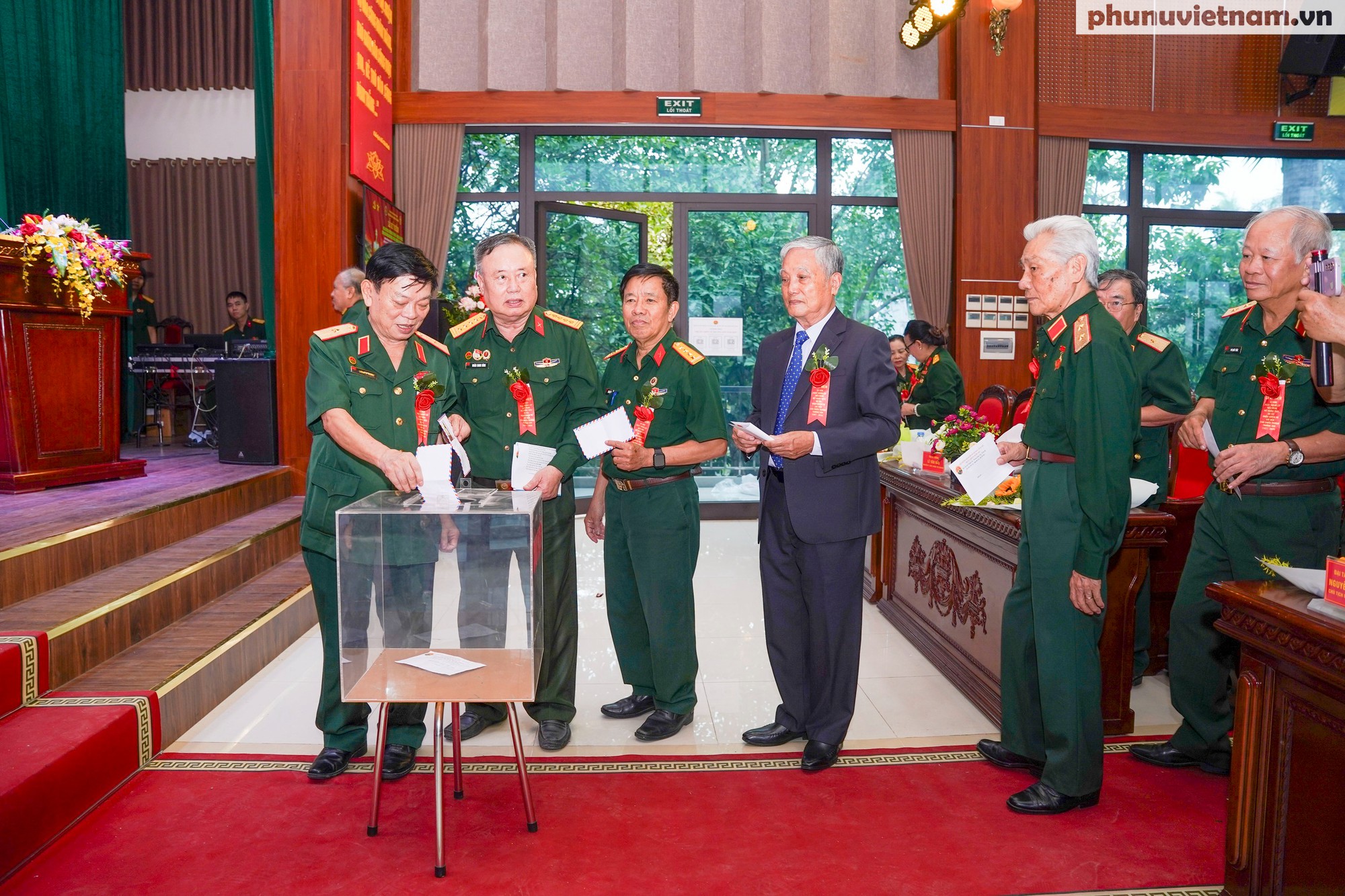 Tri ân hơn 500 nữ chiến sĩ Tiểu đoàn nữ Trưng Trắc lên đường nhập ngũ năm 1971- Ảnh 11.