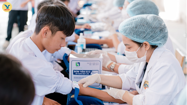 MEDLATEC mở màn chiến dịch sàng lọc Thalassemia miễn phí cho 5.000 học sinh THPT Hà Nội - Ảnh 2.