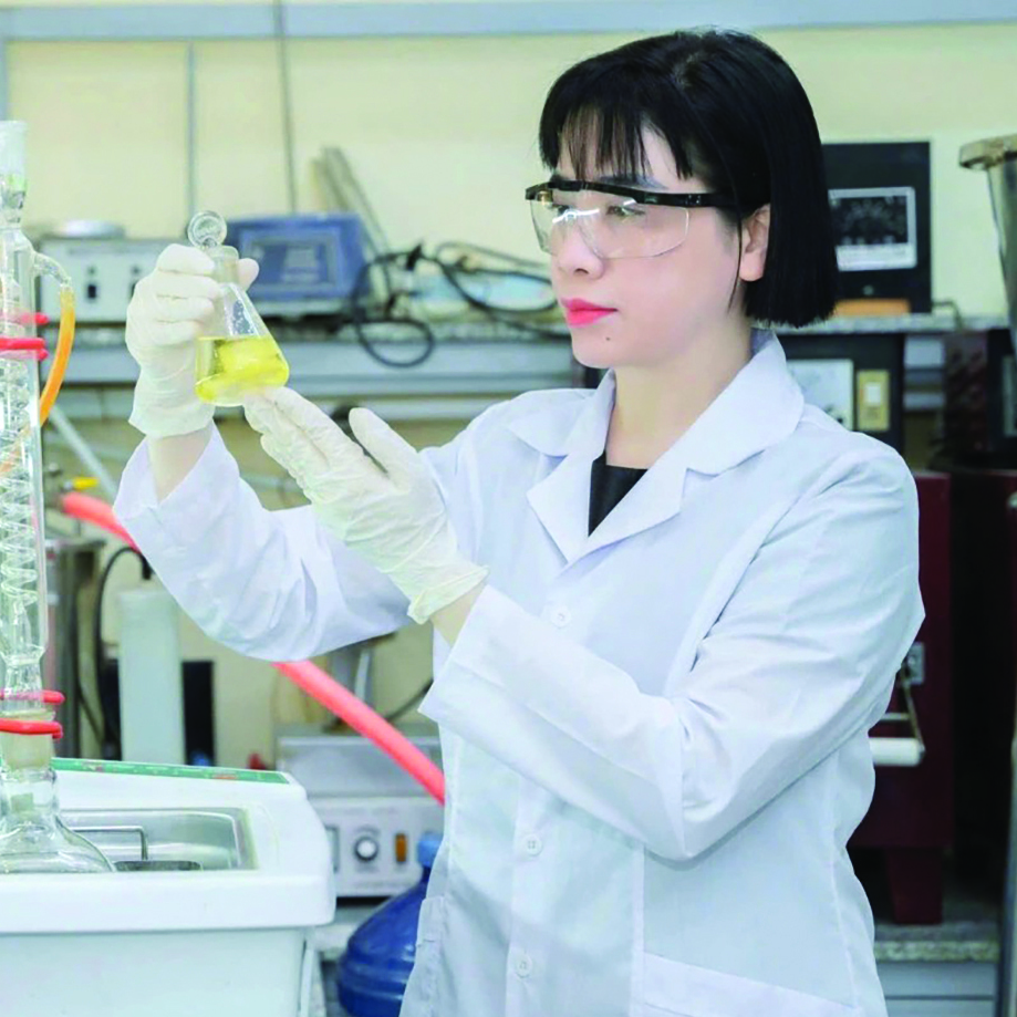 Phụ nữ và khát vọng mùa Xuân- Ảnh 3.